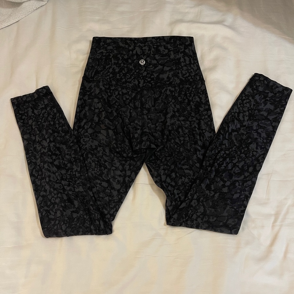 Lululemon Wild Thing Camo Deep Coal Multi ‘25